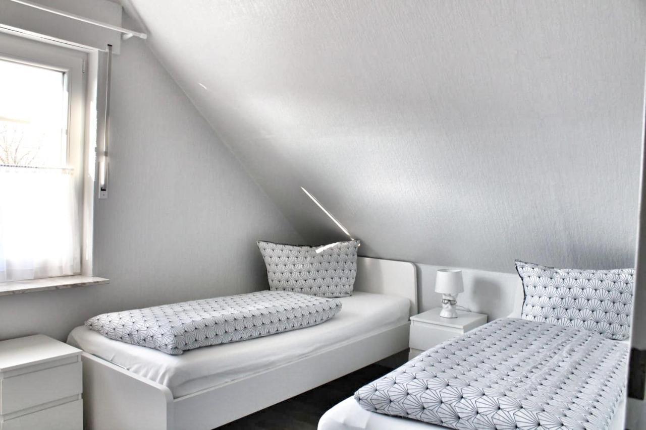 Nordsee Anker Unsere Moderne 87 Qm Ferienwohnung Mit Zwei Schlafzimmer In Norden Ortsteil Ostermarsch Exterior foto