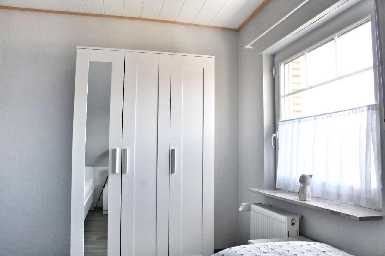 Nordsee Anker Unsere Moderne 87 Qm Ferienwohnung Mit Zwei Schlafzimmer In Norden Ortsteil Ostermarsch Exterior foto